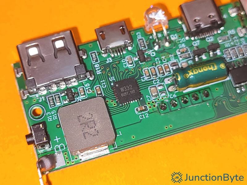 4-18650-Power-Bank-SoC