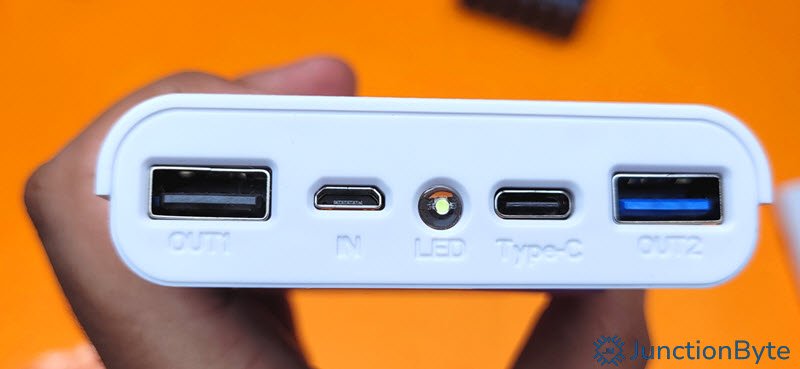 DIY-Power-Bank-Case-4x18650-Ports
