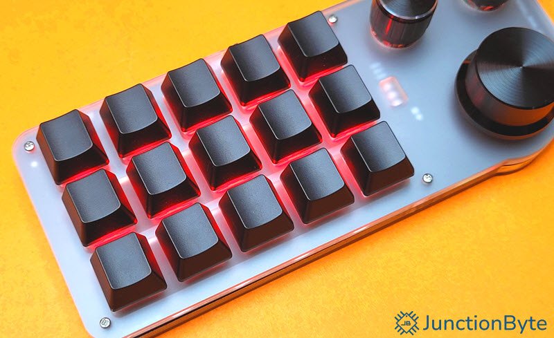 Mini-Keyboard-Keys-Close-Up